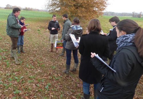 Formation terrain des futurs agents